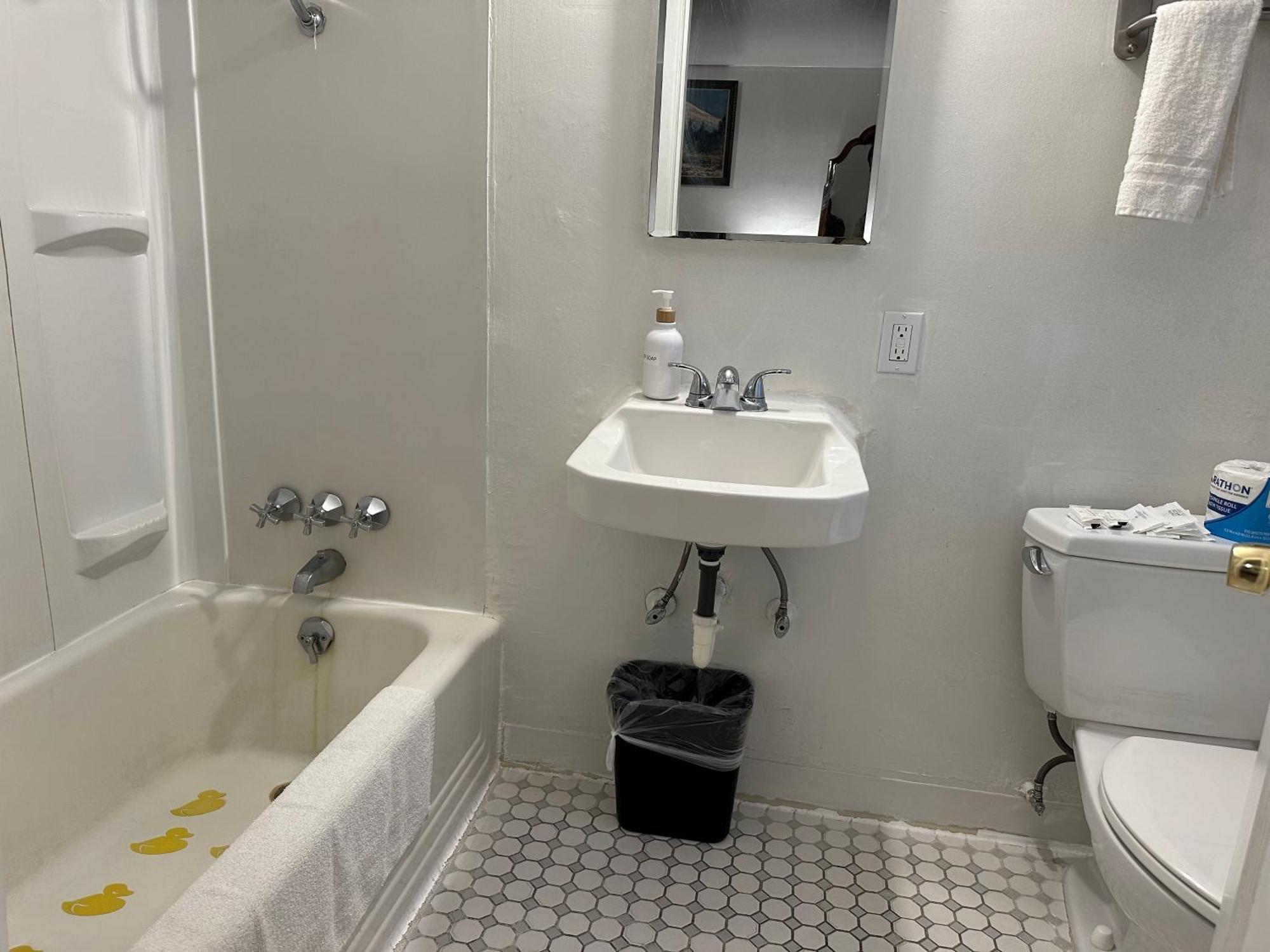 Angeles Motel Port Angeles Εξωτερικό φωτογραφία